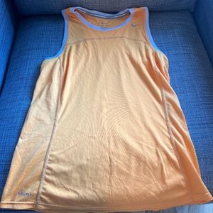 Nike tank dri-fit women small
